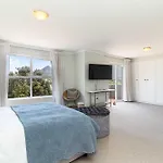 3 Bedroom Family Apartment Beach Club, Houtbay, Cape Town, South Africa