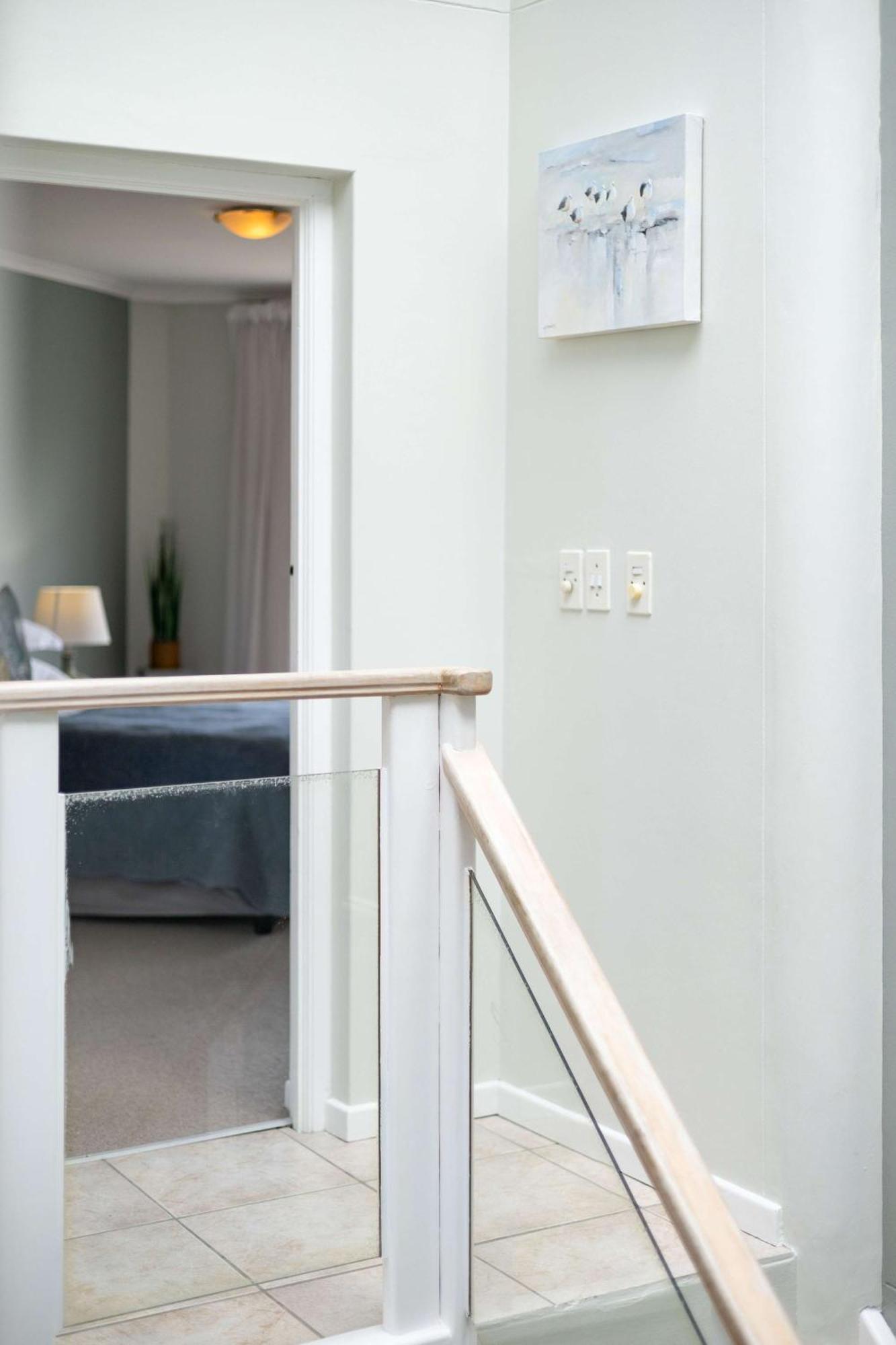 Apartment 3 Bedroom Family Beach Club, Houtbay, Cape Town, South Africa Cape Town
