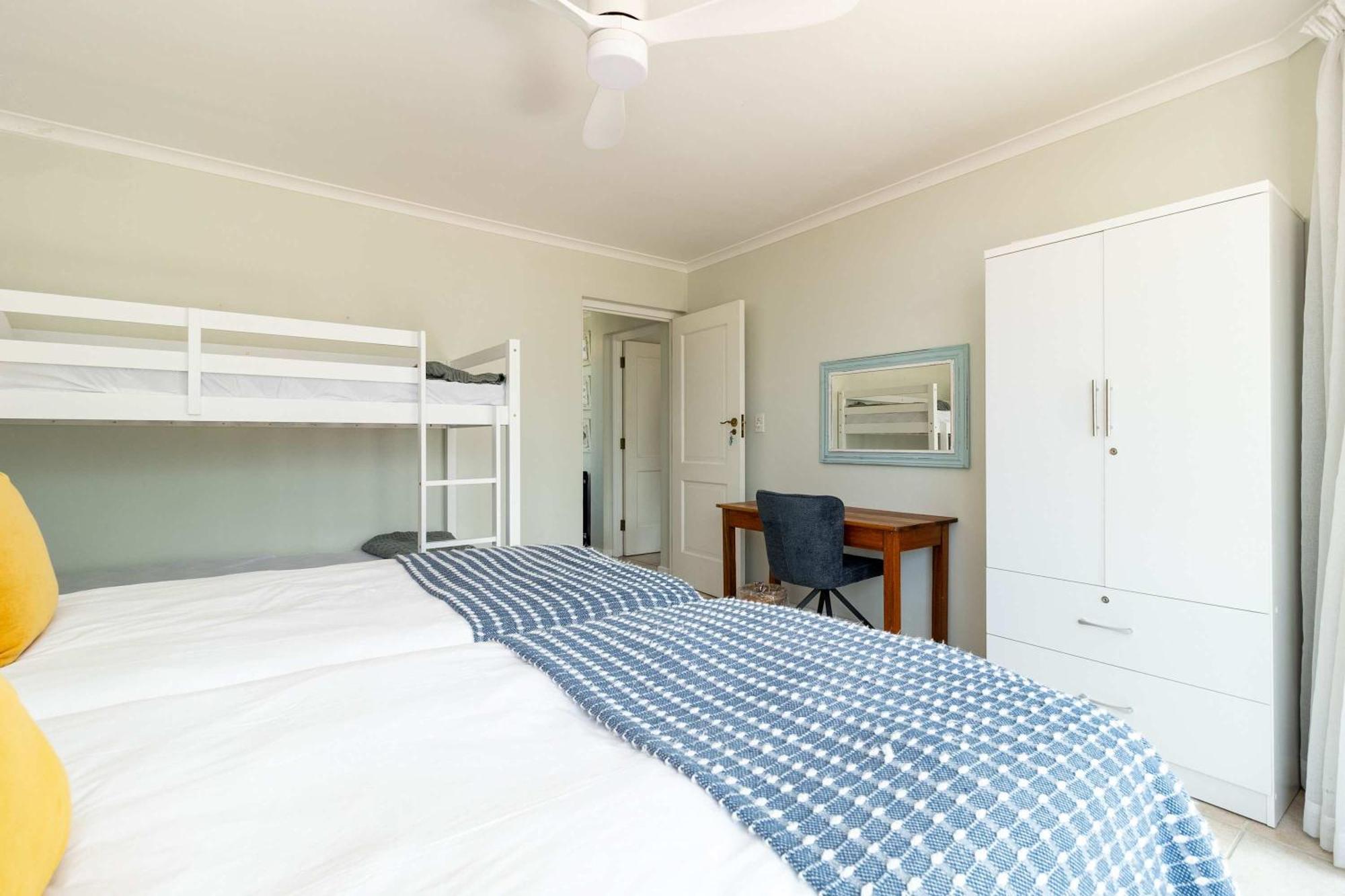 3 Bedroom Family Beach Club, Houtbay, Cape Town, South Africa Apartment Cape Town